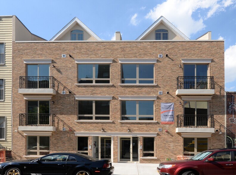 More Photos Of 882 Metropolitan Ave, Brooklyn Multifamily For Sale