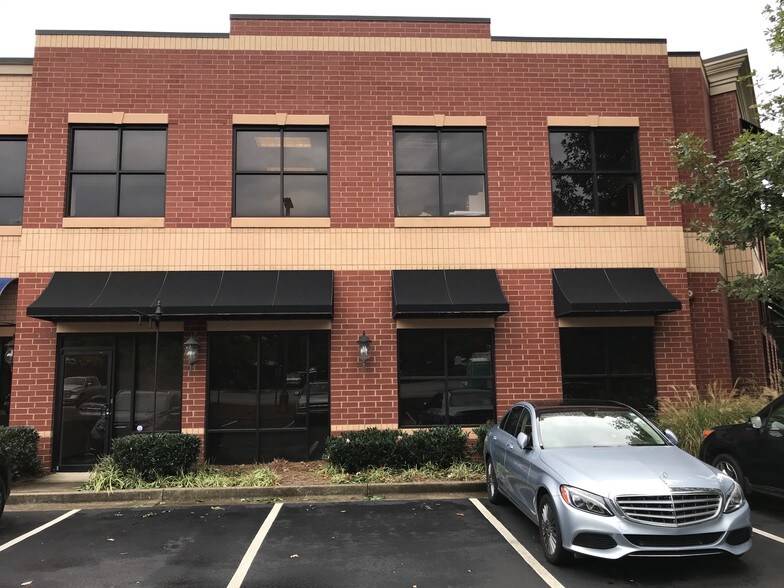 More Photos Of 1880 W Oak Pky, Marietta Loft Creative Space For Lease