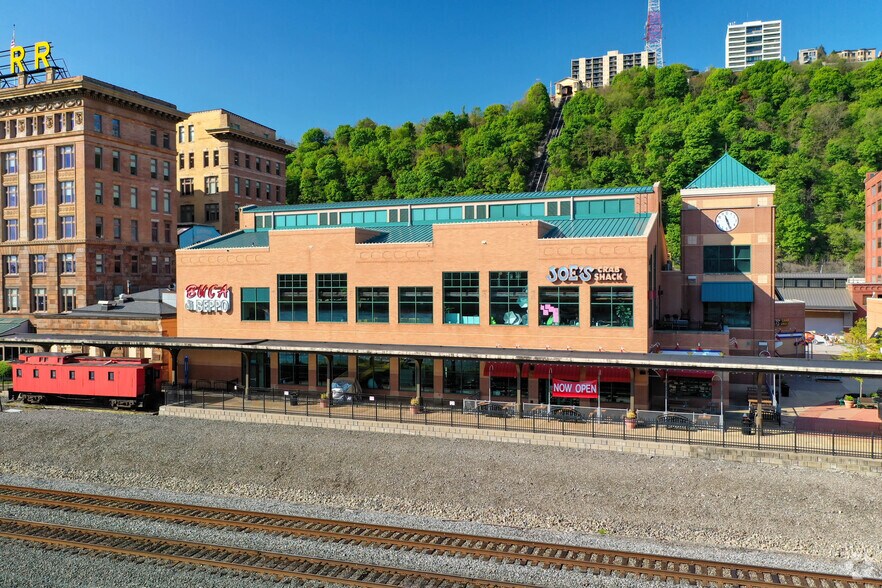 More Photos Of 220-224 W Station Square Dr, Pittsburgh General Retail For Lease