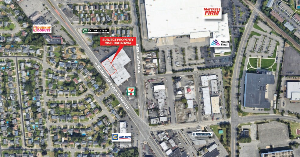 More Photos Of 595 S Broadway, Hicksville Warehouse For Lease