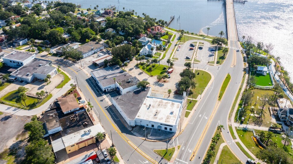 More Photos Of 118 Fairview Ave, Daytona Beach Freestanding For Sale