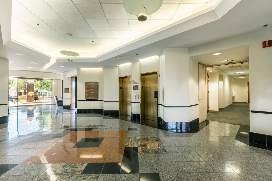 More Photos Of 333 Sunset Ave, Suisun City Medical For Sale