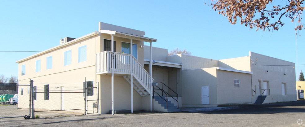 Primary Photo Of 945 F St, West Sacramento Service For Lease