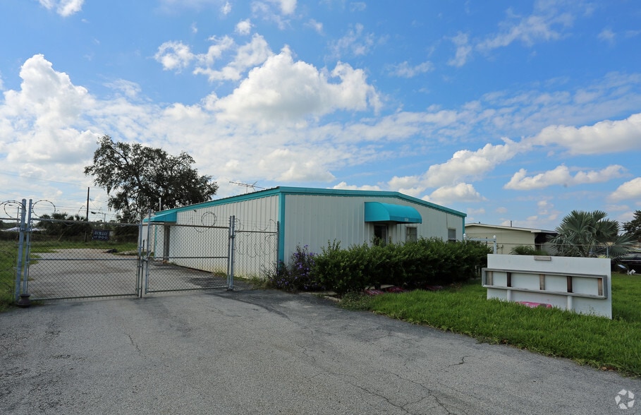 Primary Photo Of 530 W Brannen Rd, Lakeland Warehouse For Sale