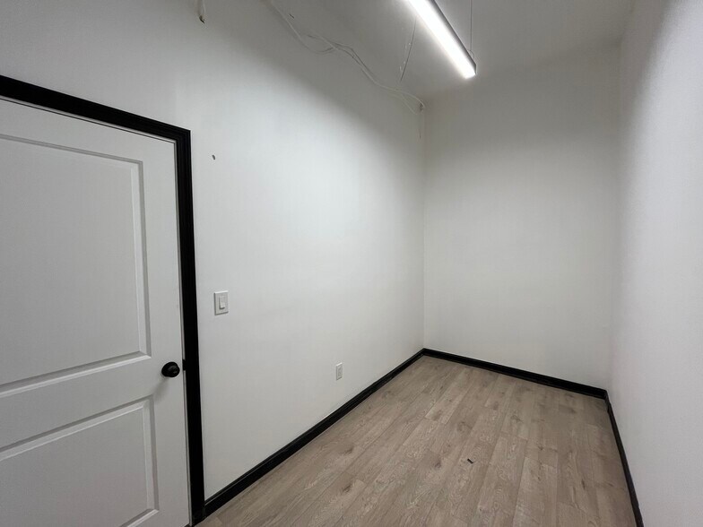 More Photos Of 189 Exchange St, Pawtucket General Retail For Lease