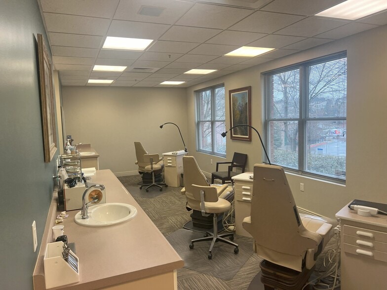 More Photos Of 3115 E Lion, Salt Lake City Medical For Sale