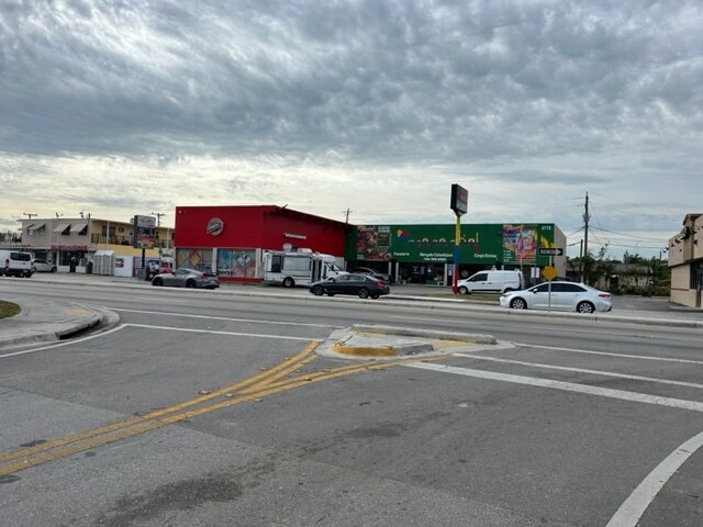 More Photos Of 6772 W Flagler St, Miami Auto Repair For Sale