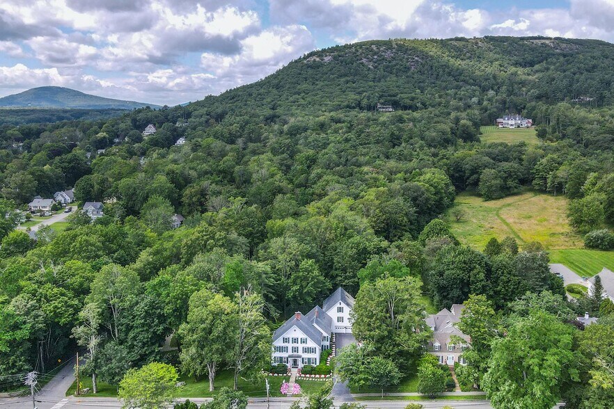 More Photos Of 22 High St, Camden Hospitality For Sale