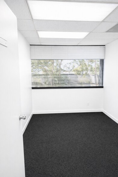 More Photos Of 3720 4th Ave S, Birmingham Medical For Lease