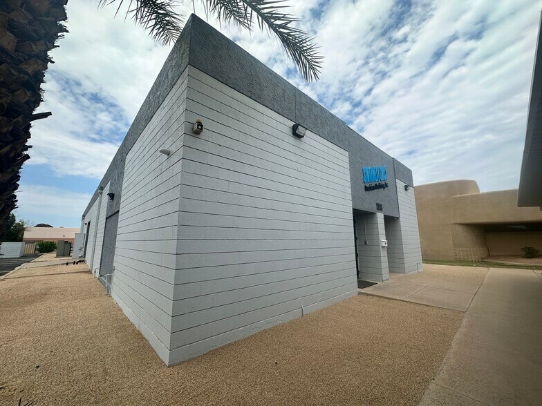 More Photos Of 2214 W Huntington Dr, Tempe Warehouse For Sale