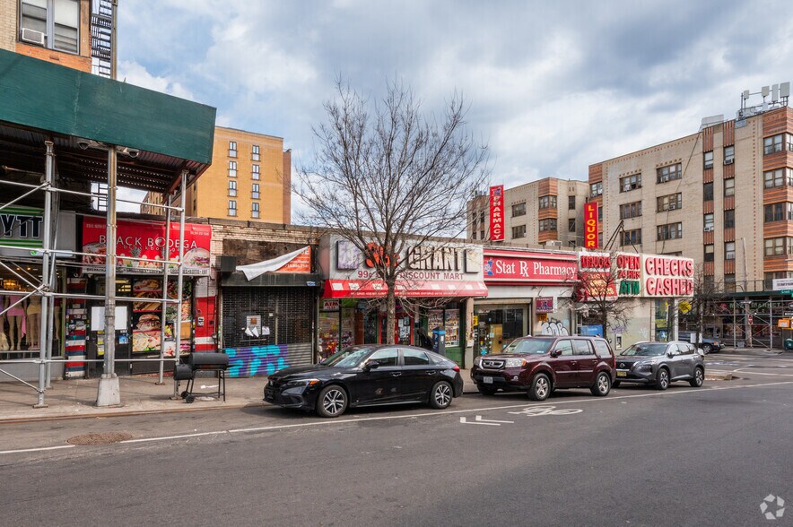 More Photos Of 231-241 E 167th St, Bronx General Retail For Sale