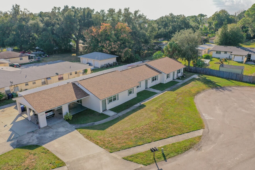 More Photos Of 2319 W Cannon Ter NW, Winter Haven Apartments For Sale