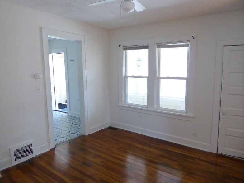 More Photos Of 1327 W 67th St, Cleveland Apartments For Sale
