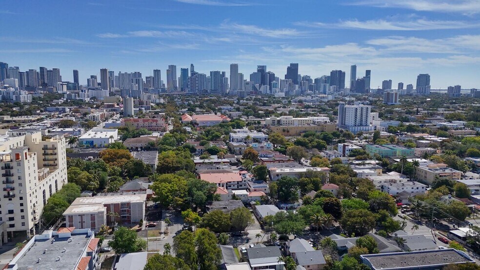 More Photos Of 1362 SW 2nd St, Miami Apartments For Sale