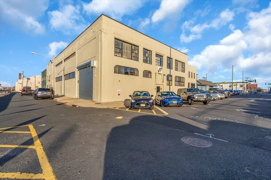 More Photos Of 807 Summerfield Ave, Asbury Park Warehouse For Lease