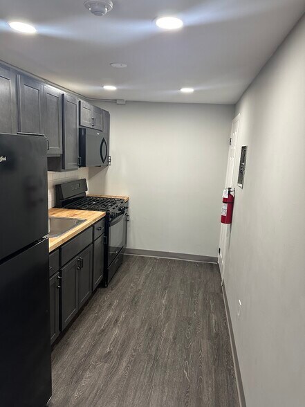 More Photos Of 607-609 Northampton St, Easton Apartments For Sale