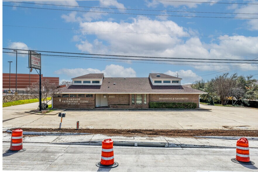 More Photos Of 801 E Interstate 30, Rockwall Freestanding For Sale