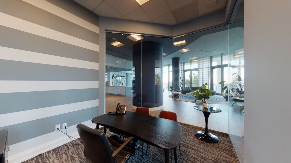 More Photos Of 2955 NE 7th Ave, Miami Storefront Retail Office For Sale