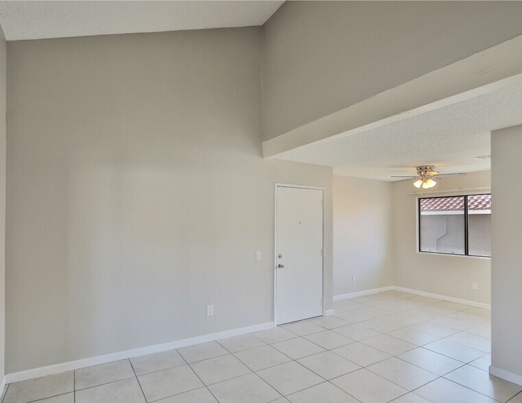 More Photos Of 1531 W Rialto Ave, Fontana Apartments For Sale