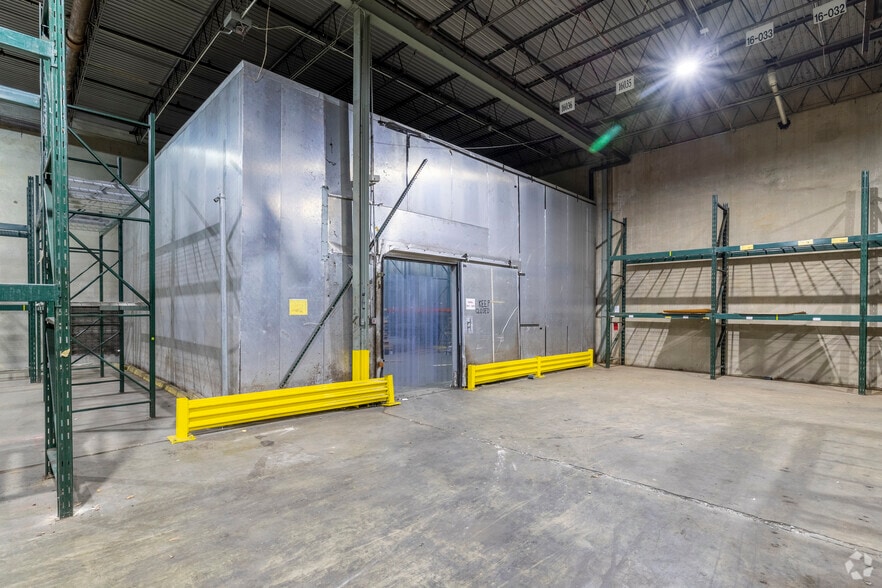 More Photos Of 3801 W 65th St, Little Rock Refrigeration Cold Storage For Sale