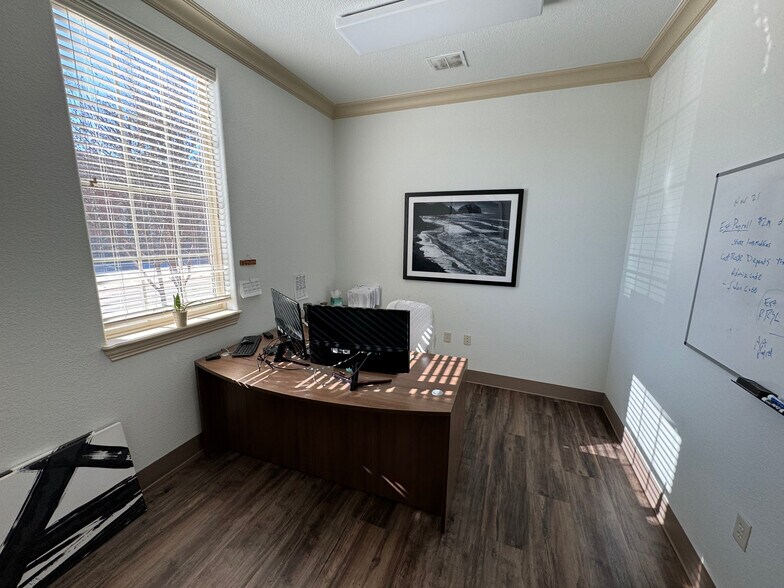 More Photos Of 2271 E Continental Blvd, Southlake Medical For Lease