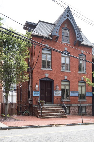 More Photos Of 3 Prospect St, Morristown Office For Lease