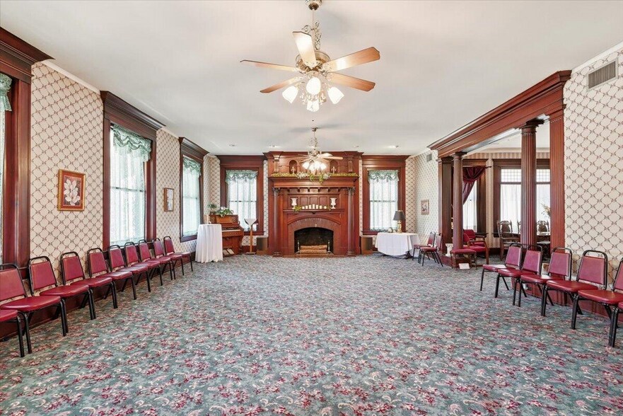 More Photos Of 530 1st Ave, Council Bluffs Lodge Meeting Hall For Sale