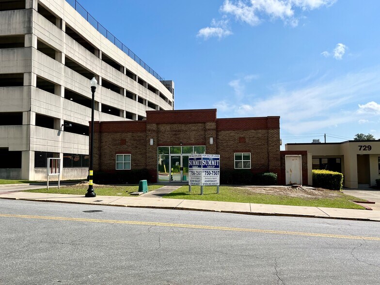 Primary Photo Of 745 Pine St, Macon-Bibb Office For Sale