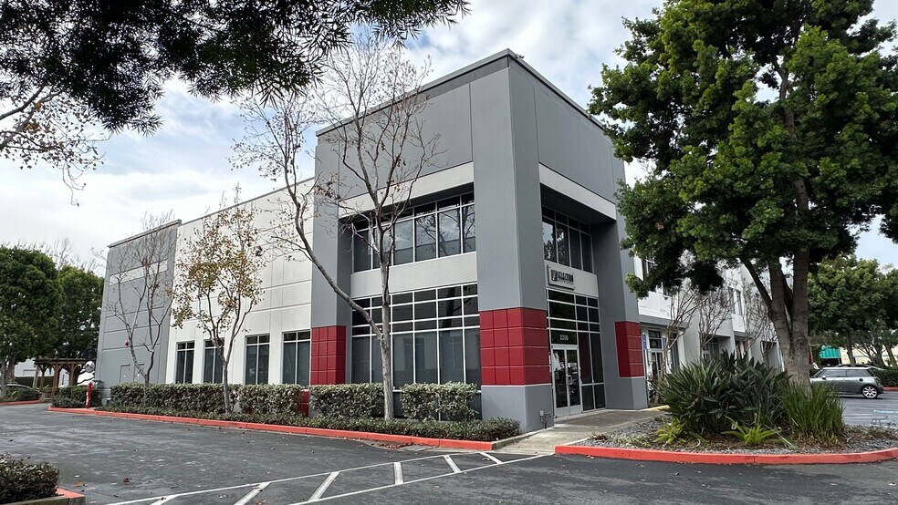 Primary Photo Of 2200 Ringwood Ave, San Jose Light Manufacturing For Sale