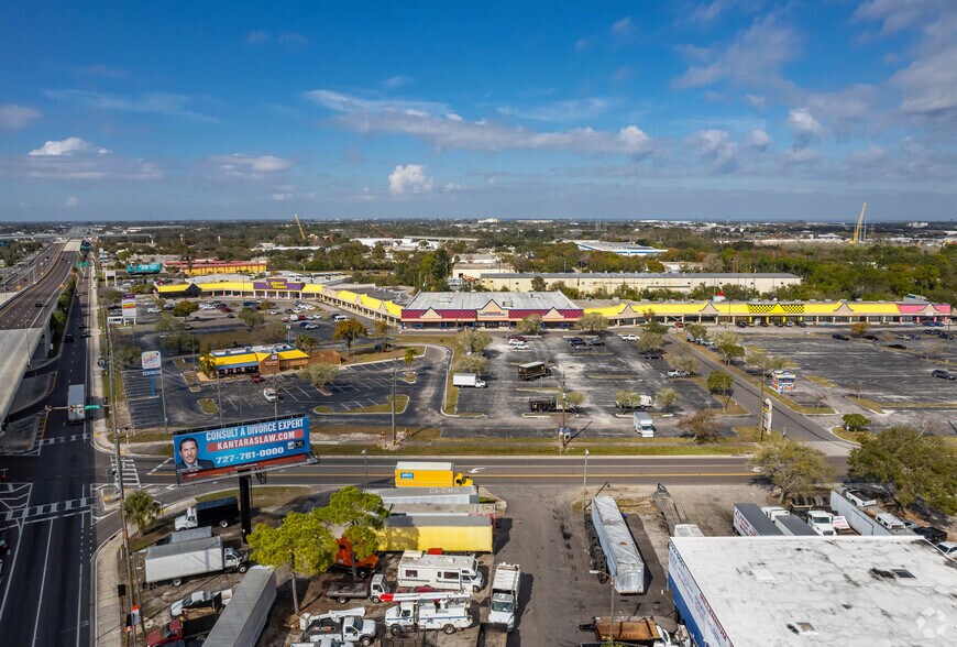 More Photos Of 11141 US Highway 19, Clearwater Unknown For Lease