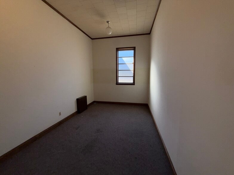 More Photos Of 702 E Church St, Atmore Specialty For Sale