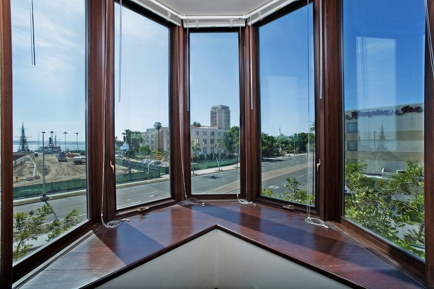 More Photos Of 1495 Pacific Hwy, San Diego Office For Lease