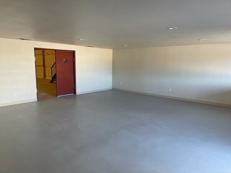 More Photos Of 2804 E Highway 199, Springtown Self Storage For Lease