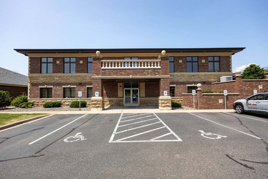 Primary Photo Of 4410 Golf Ter, Eau Claire Office For Lease