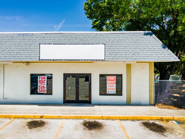 More Photos Of 6585 126th Ave N, Largo Convenience Store For Sale