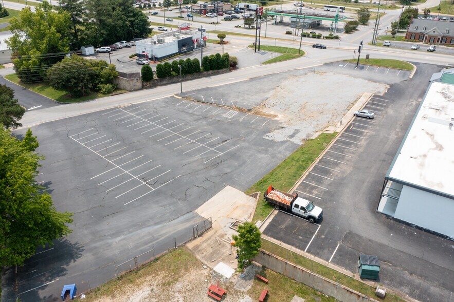 More Photos Of 625 E Atlantic St, South Hill Land For Sale