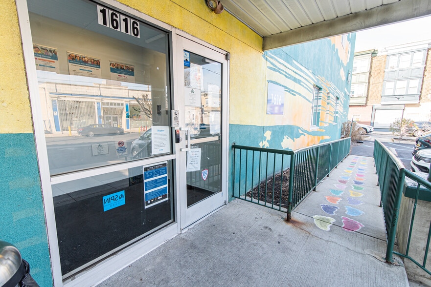 More Photos Of 1616 Orthodox St, Philadelphia Schools For Sale