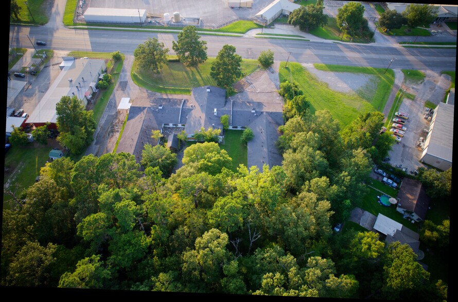 More Photos Of 1712 N Timberland Dr, Lufkin Continuing Care Retirement Community For Sale