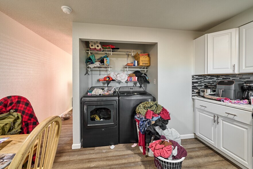 More Photos Of 880 N Pershing St, Mount Angel Apartments For Sale
