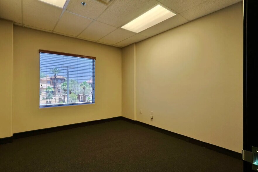 More Photos Of 8290 W Sahara Ave, Las Vegas Office For Lease