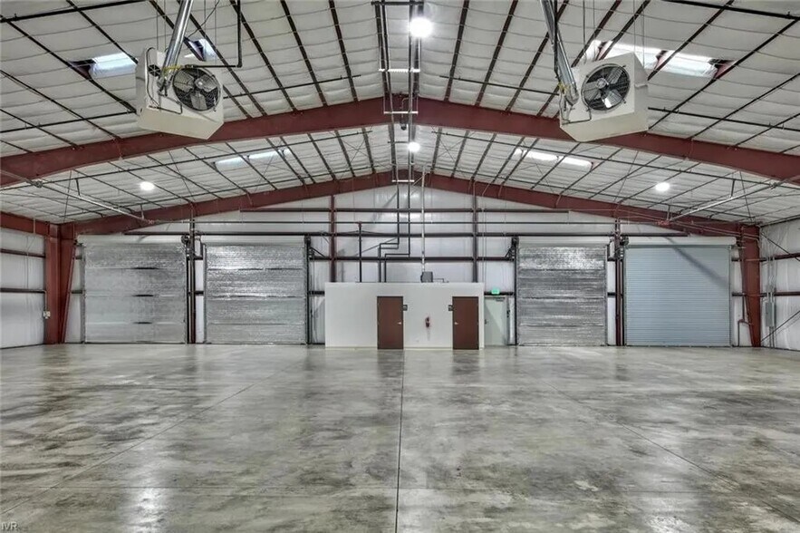 More Photos Of 60 Cygnet Dr, Mound House Industrial For Lease