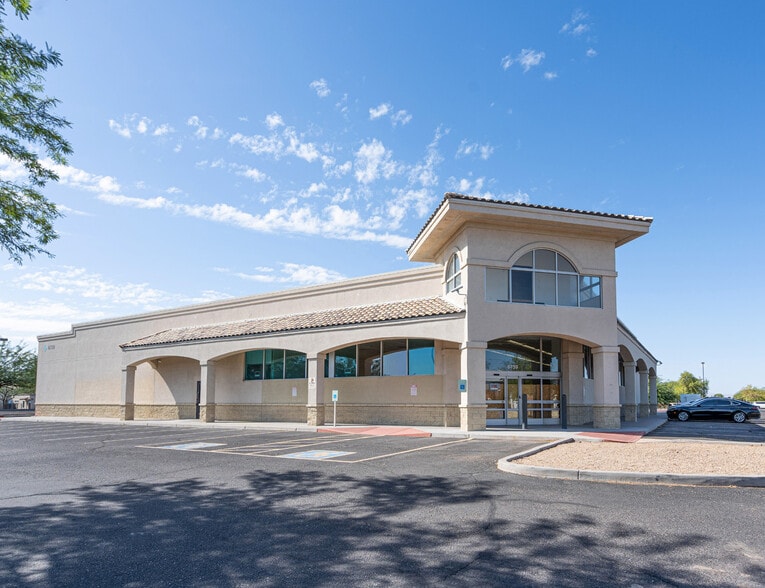 More Photos Of 6739 W Cactus Rd, Peoria Storefront Retail Office For Lease