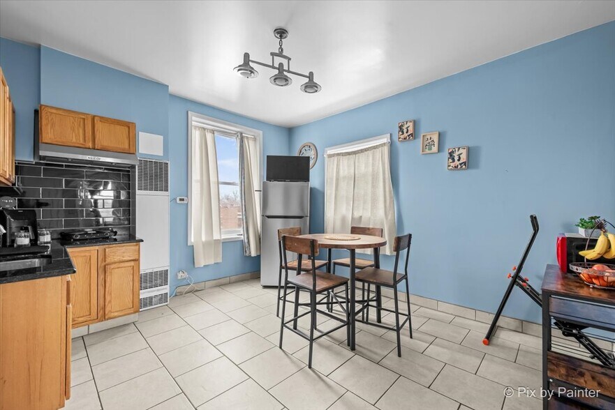 More Photos Of 5801 W 16th St, Cicero Multifamily For Sale