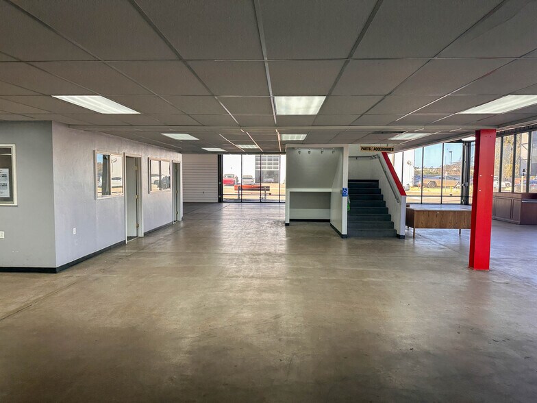 More Photos Of 1020 Auto Center Pky, Seaside Auto Dealership For Sale