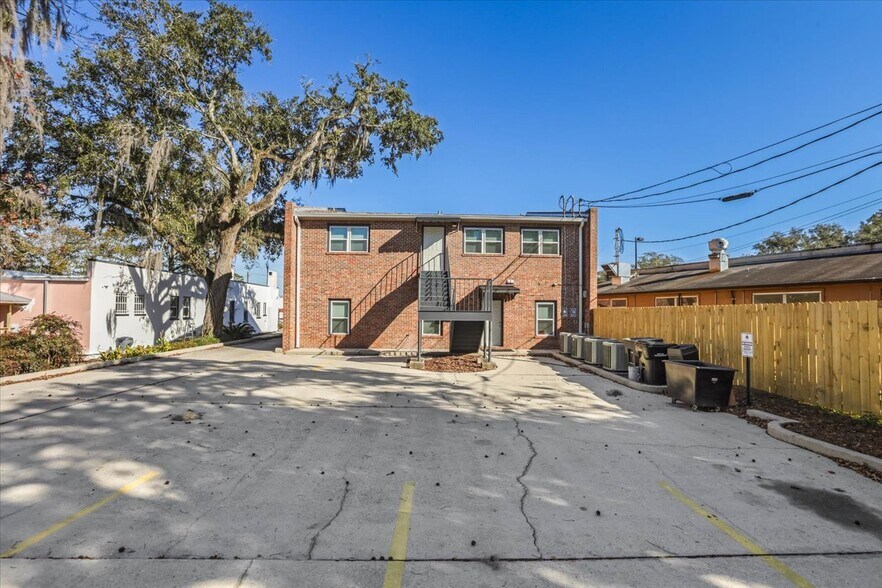 More Photos Of 1310 Thomasville Rd, Tallahassee Office For Sale