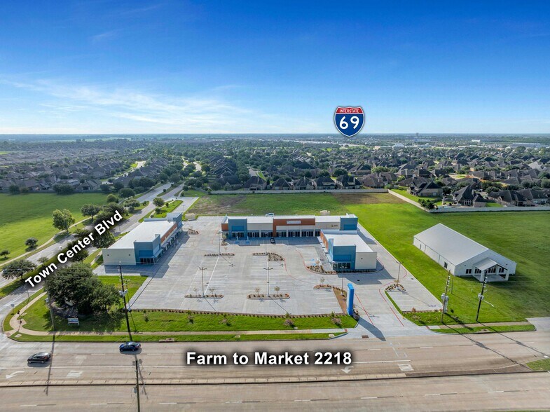 More Photos Of 1821 BF Terry Blvd, Rosenberg Freestanding For Lease
