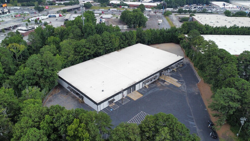More Photos Of 3645 Oakcliff Rd, Doraville Warehouse For Sale