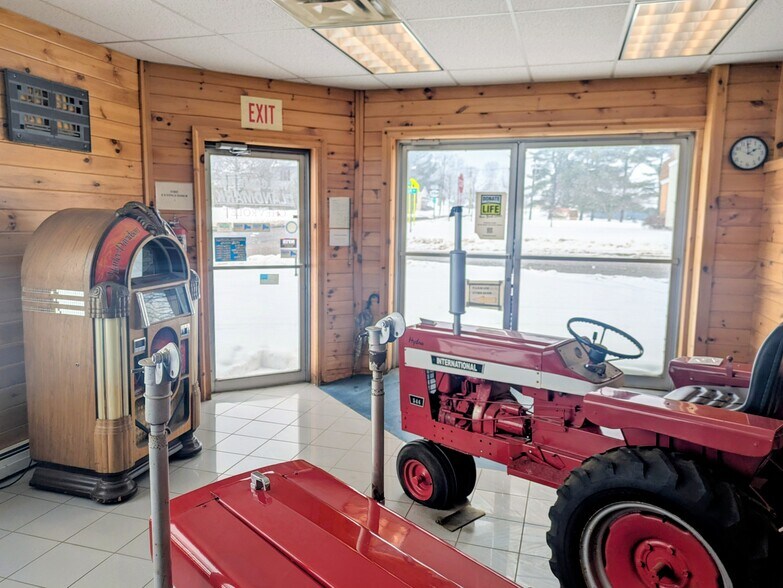 More Photos Of 41 Main St, Randolph Auto Dealership For Sale