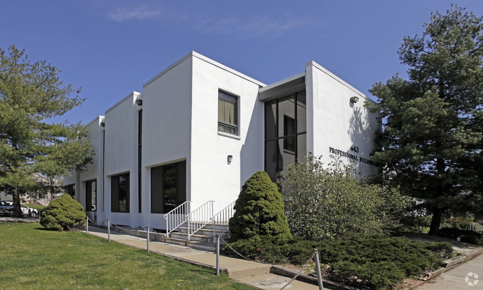 More Photos Of 441-443 E Westfield Ave, Roselle Park Medical For Sale