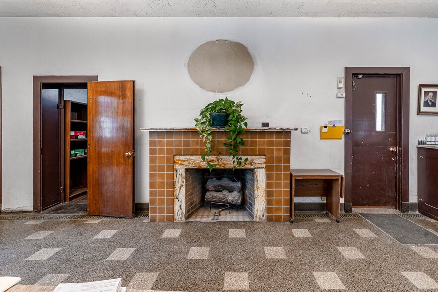 More Photos Of 1085 E Delavan Ave, Buffalo Warehouse For Sale